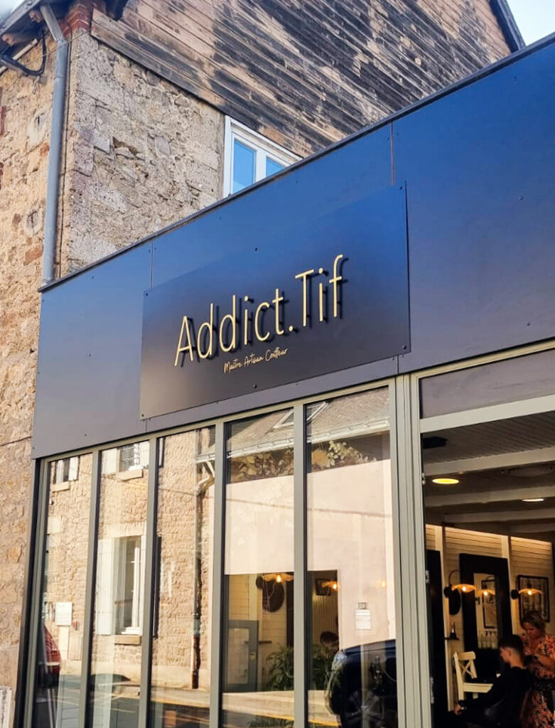 ADDICT.TIF - ENSEIGNE PAR VISUEL ORIGINAL