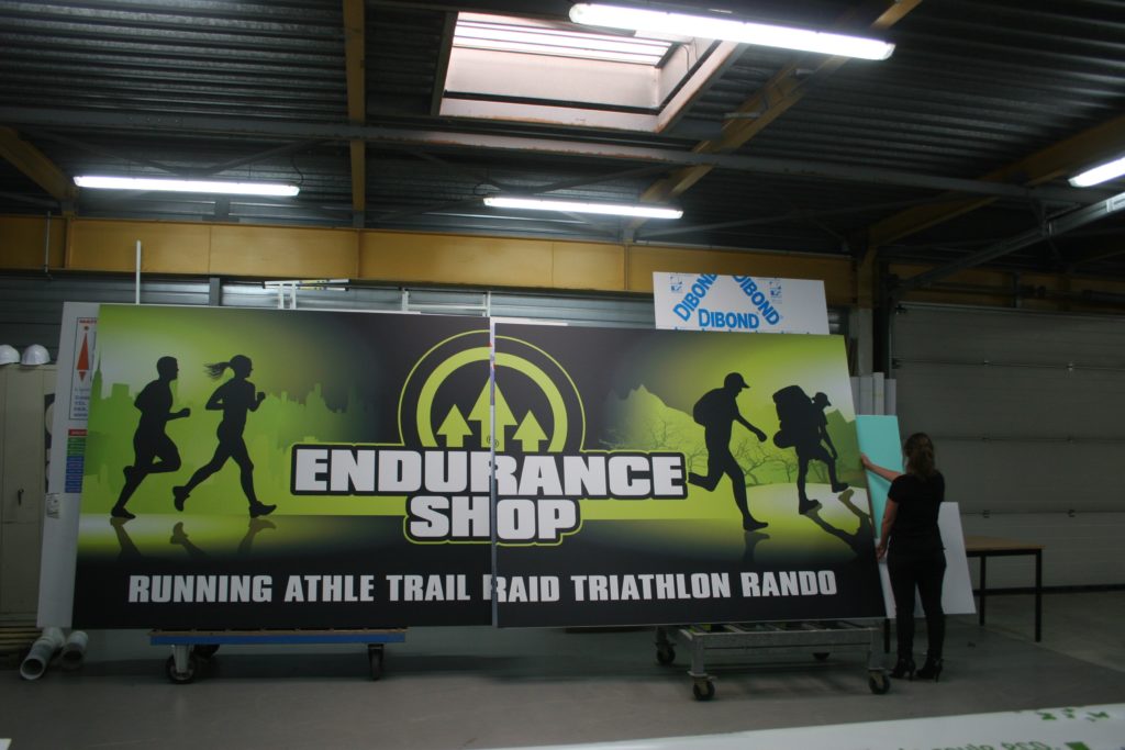 Enseigne panneau pour endurance shop